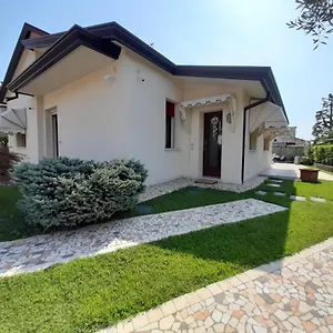 https://affittacamere-da-lina.hotelinveneto.com